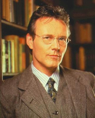 Anthony Stewart Head as Giles from Buffy the Vampire Slayer. Wearing tweed.